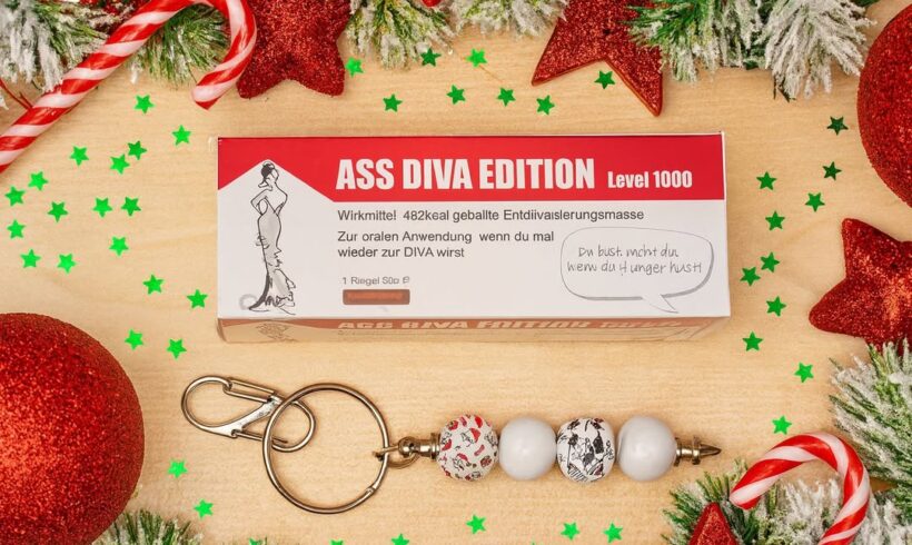 Adventkalender-Gewinnspiel mit Schlüsselanhänger und Medikament